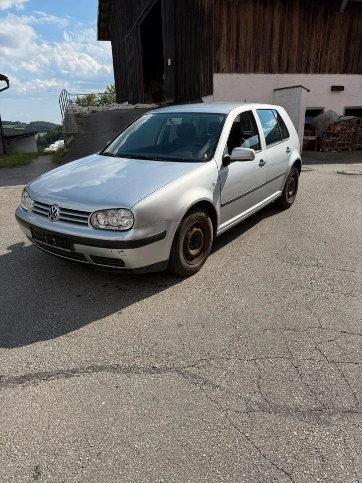 Volkswagen Golf 4