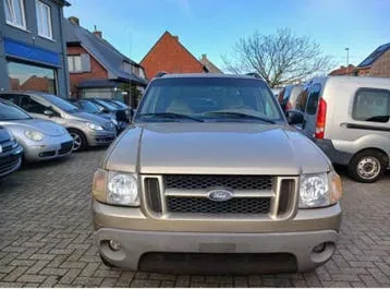 Ford Explorer Sporttrac