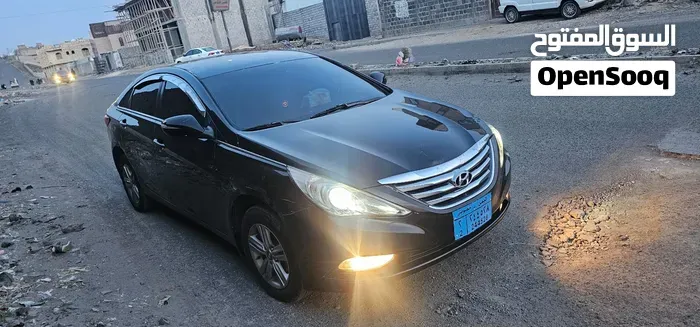 Hyundai Sonata 2013 photo 2