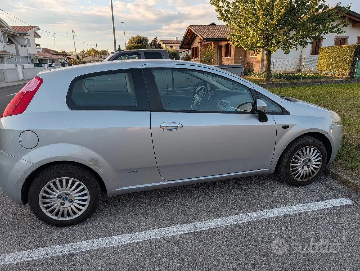 Fiat Grande Punto 2006 photo 3