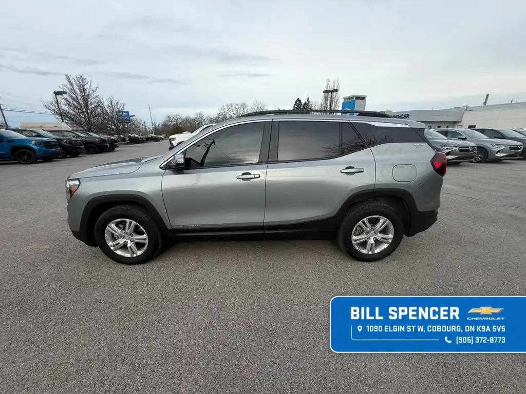 GMC Terrain 2024 photo 3