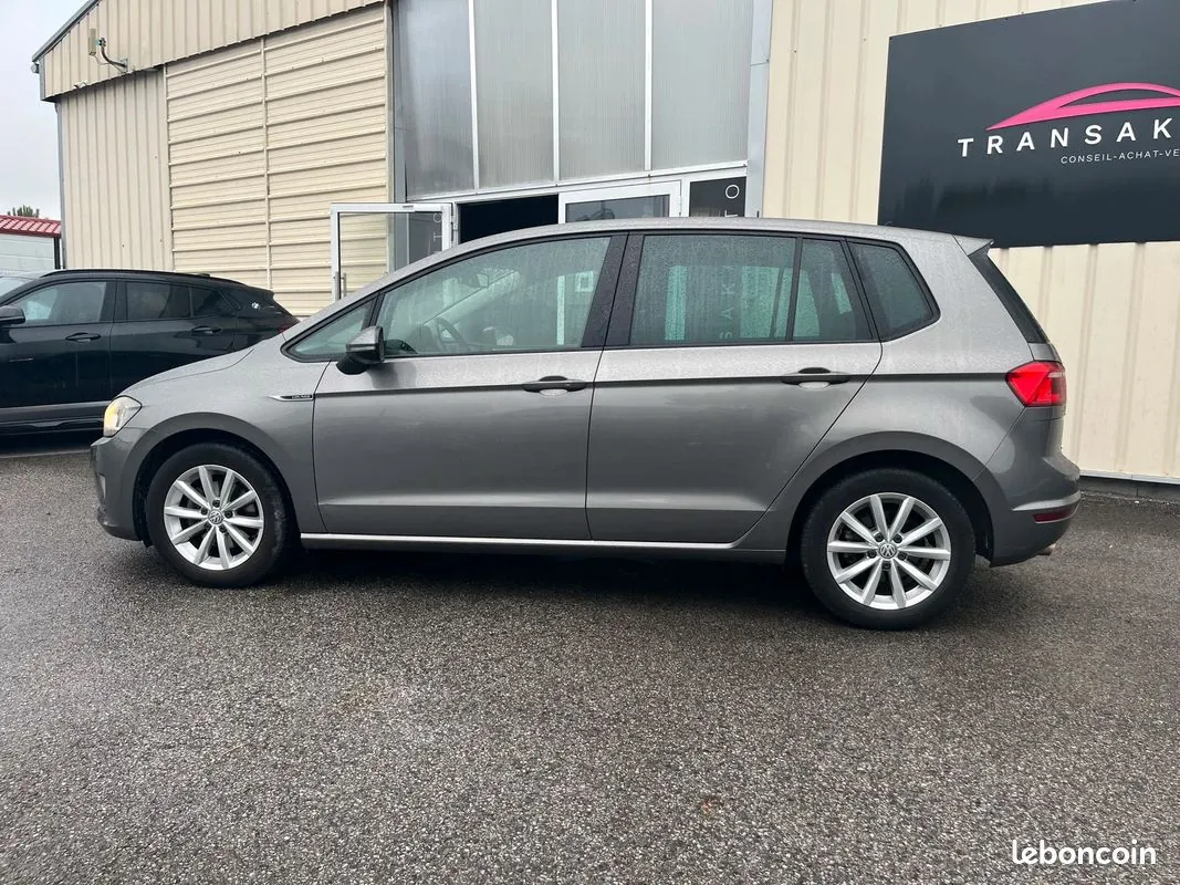 Volkswagen Golf 2015 photo 2