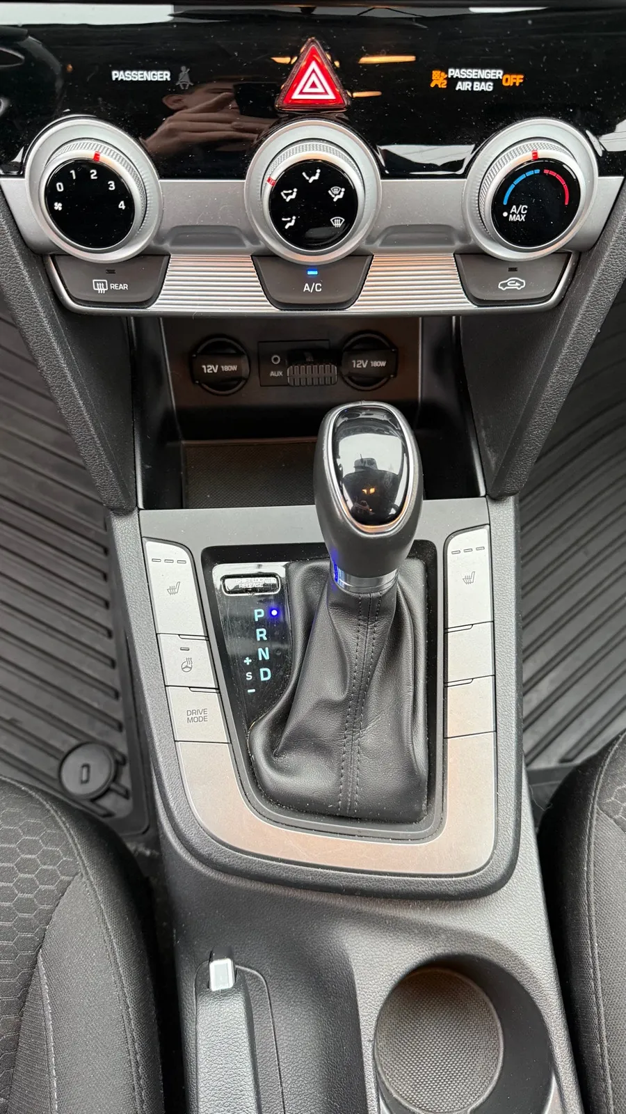 Hyundai Elantra 2020 photo 5