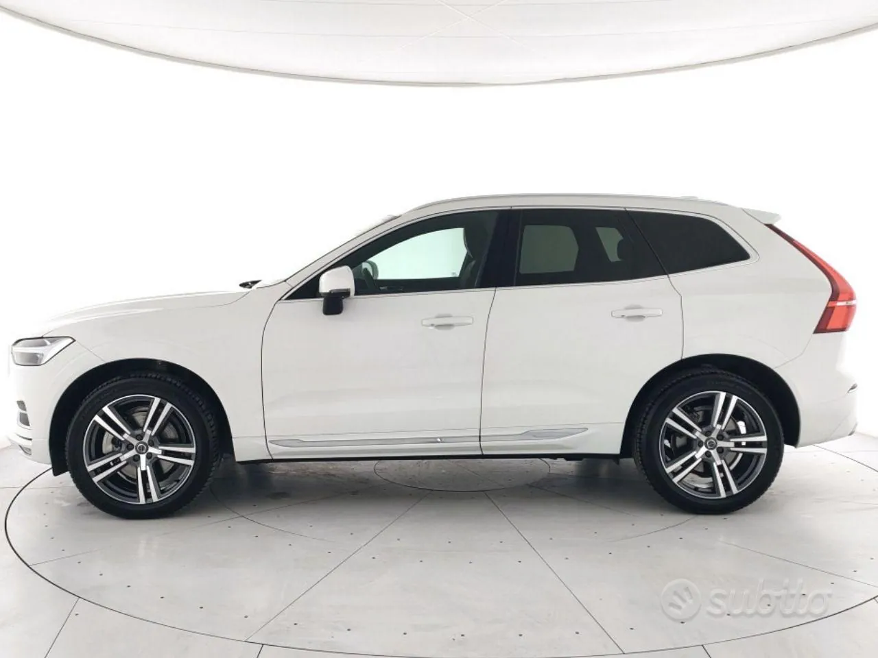 Volvo Xc60 2021 photo 2