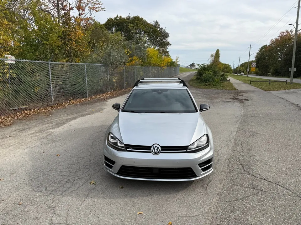 Volkswagen Golf R 2017 photo 2