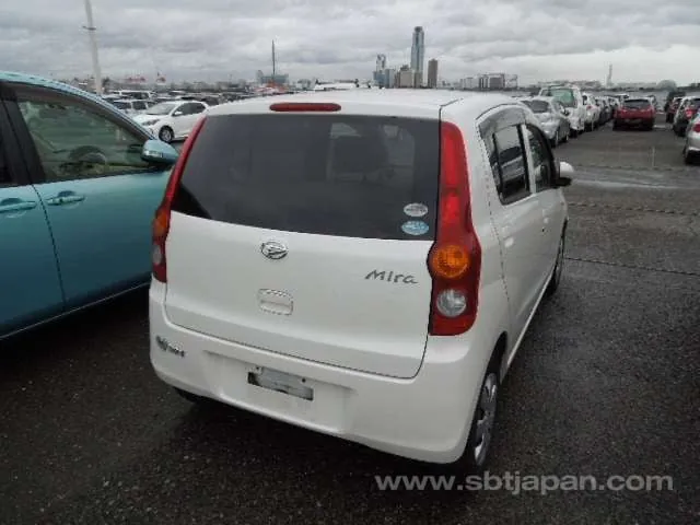 Daihatsu Mira 2009 photo 4