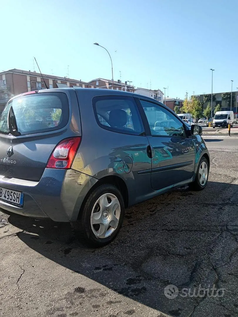 Renault Twingo 2010 photo 4