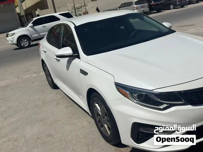 Kia Optima 2019 photo 3