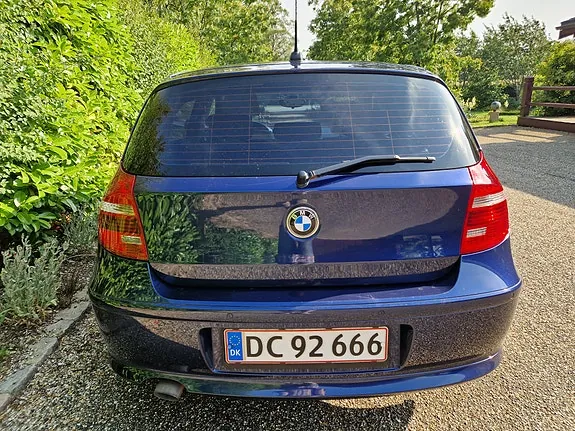 BMW 116D 2011 photo 3