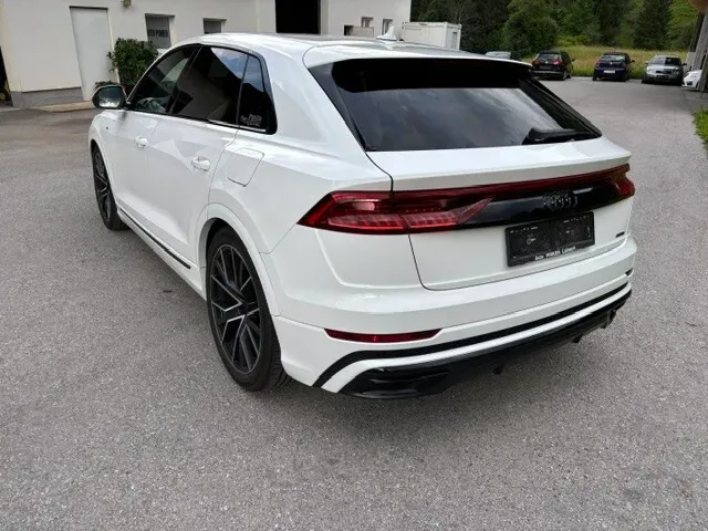 Audi Q8 2023 photo 4