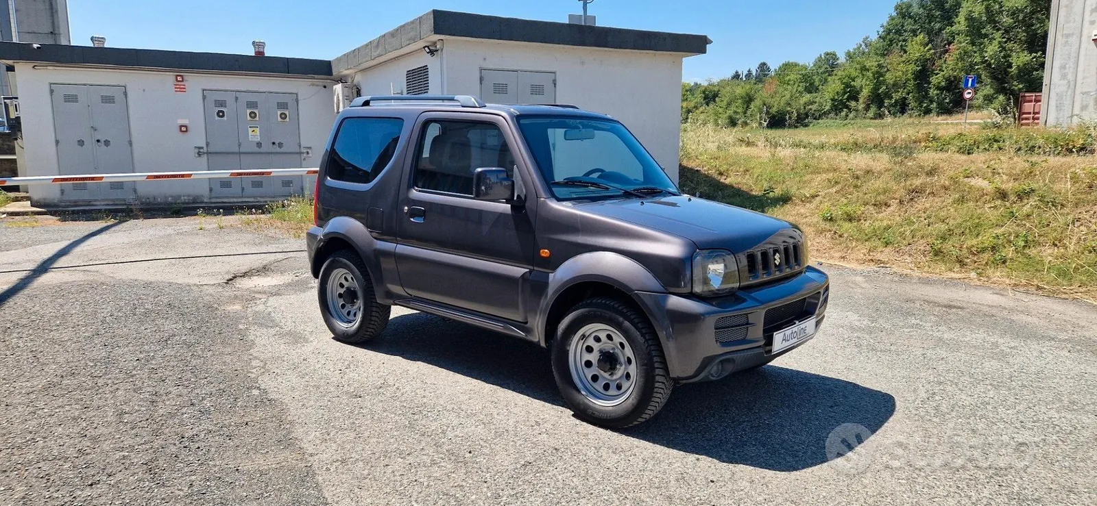 Suzuki Jimny 2009 photo 3