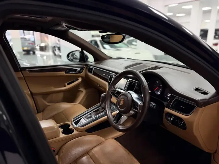 Porsche Macan 2016 photo 2