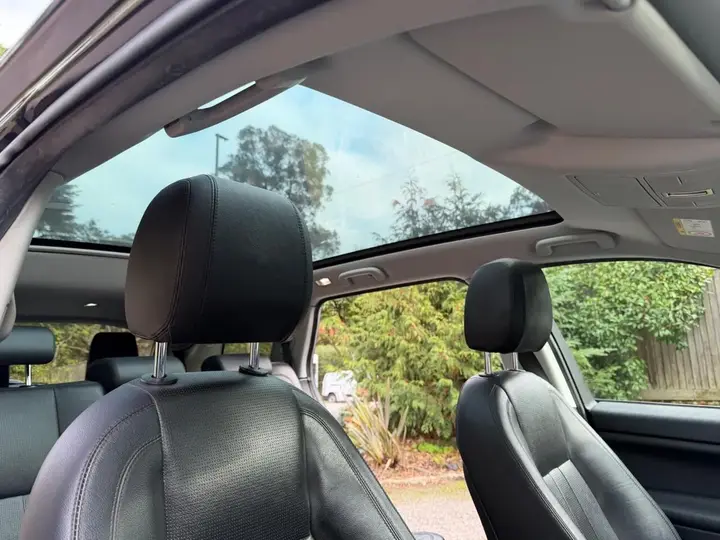 Land Rover Discovery Sport 2016 photo 5