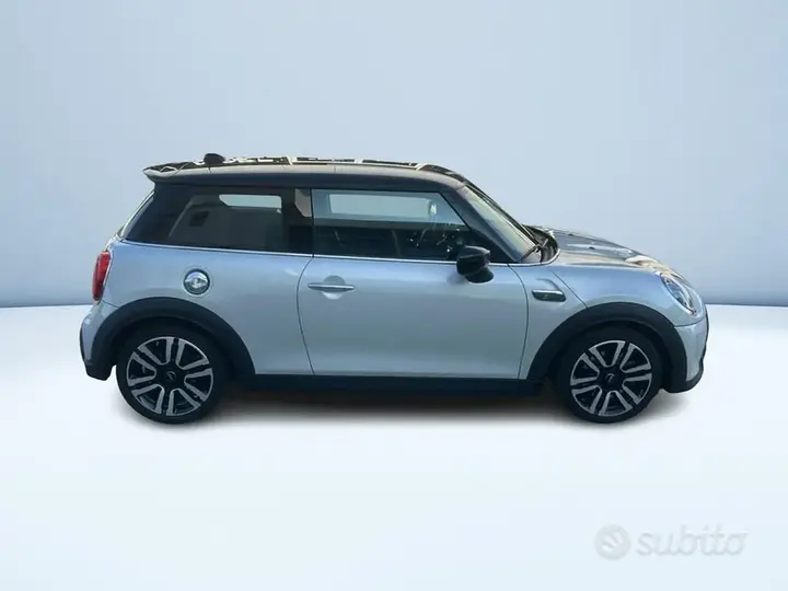 Mini Cooper S 2022 photo 4