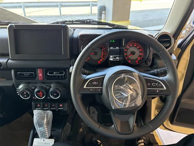 Suzuki Jimny 2026 photo 2