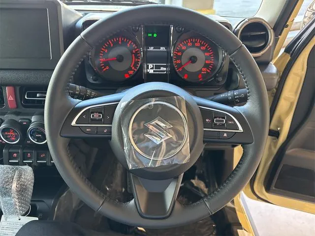 Suzuki Jimny 2026 photo 3