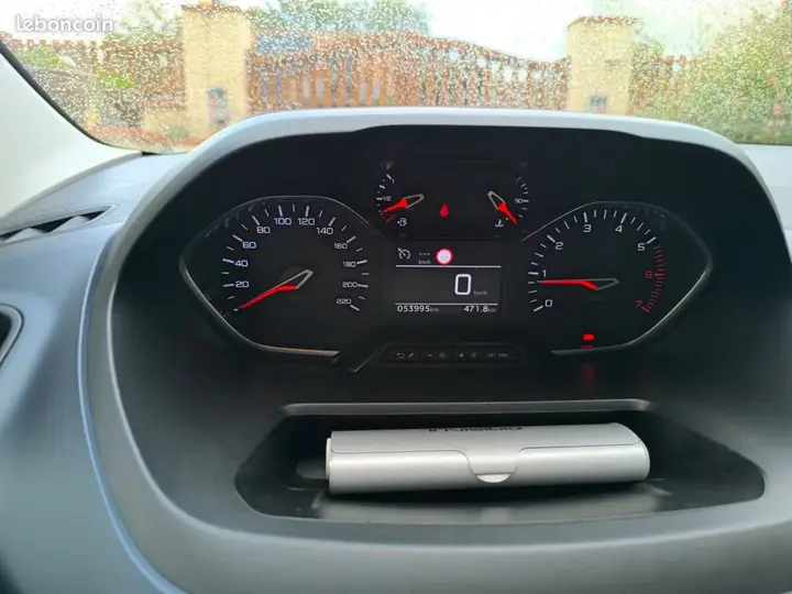 Peugeot Rifter 2023 photo 2