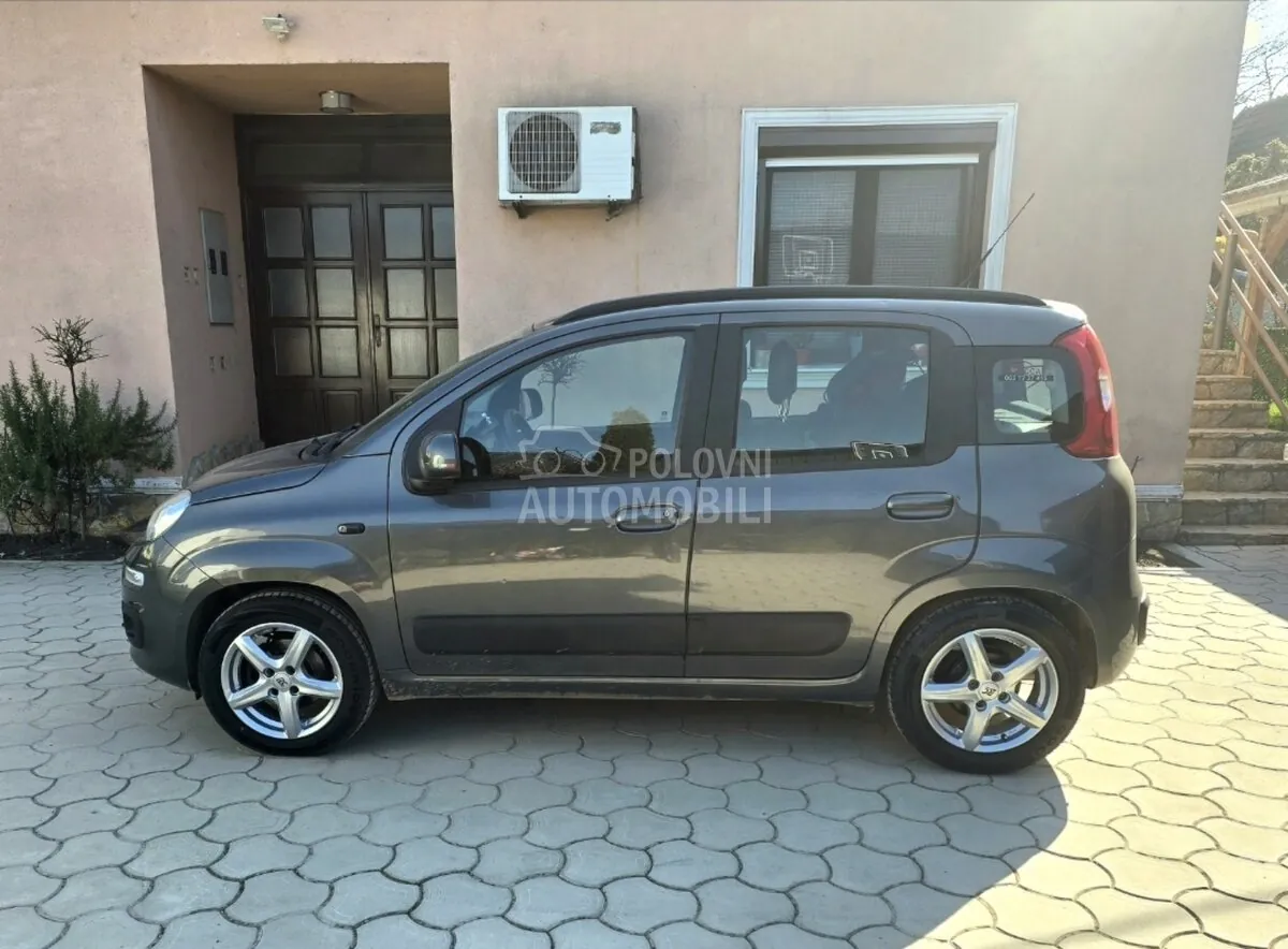 Fiat Panda 2019 photo 2