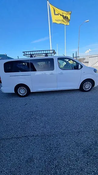 Toyota Proace Verso 2018 photo 2