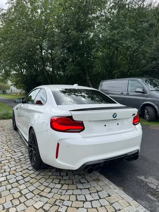 BMW 2 Series 2019 photo 2
