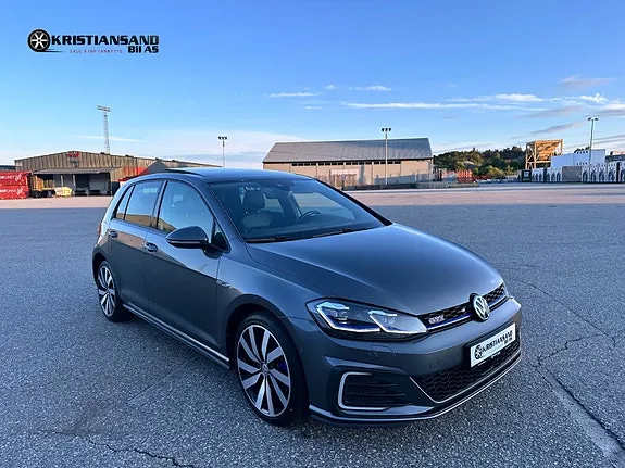 Volkswagen Golf Vii 2018 photo 2