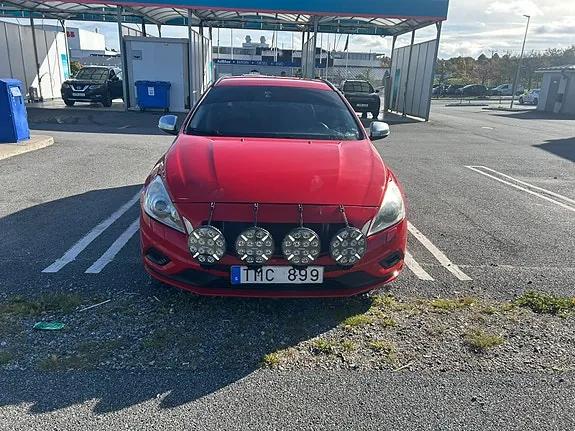 Volvo V60 2011 photo 2