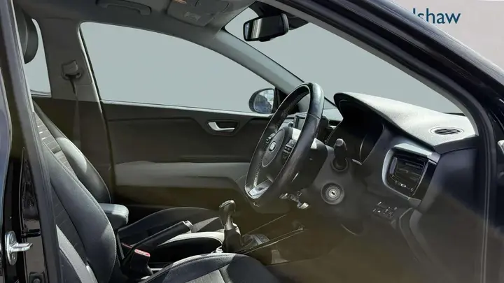 Kia Stonic 2019 photo 3