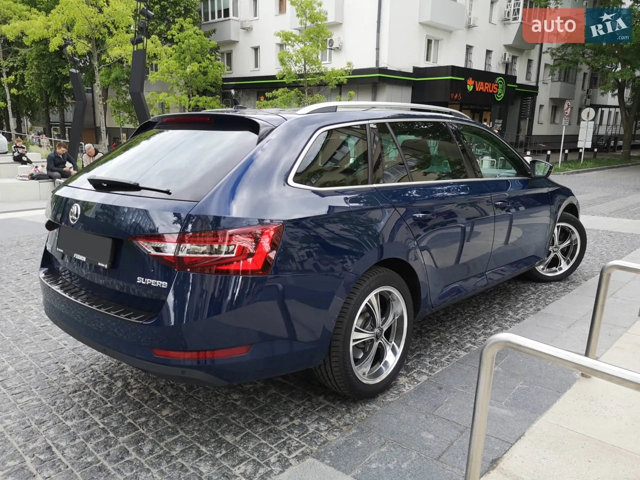 Skoda Superb 2017 photo 3