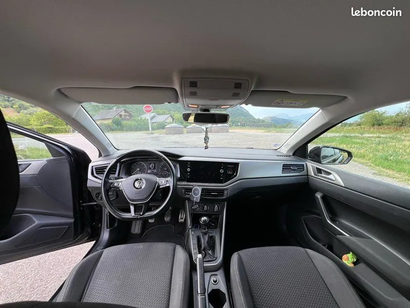 Volkswagen Polo 2017 photo 3