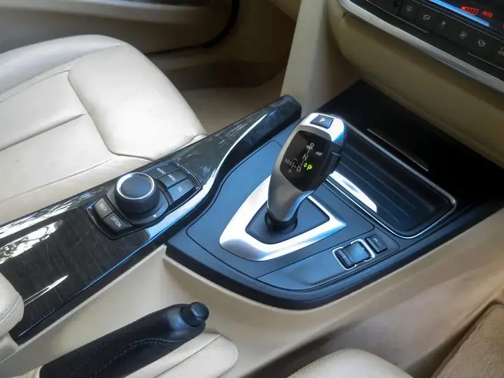 BMW 3 Series 2014 photo 4
