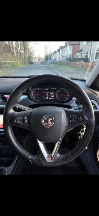 Vauxhall Corsa 2015 photo 2