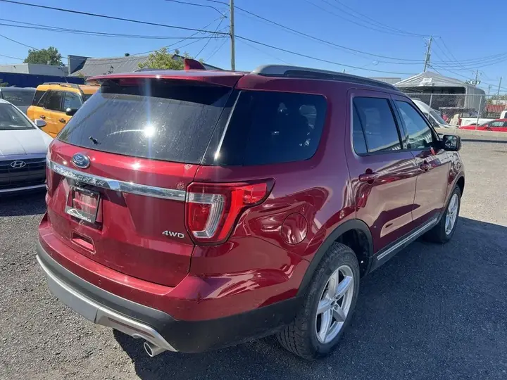 Ford Explorer 2017 photo 2