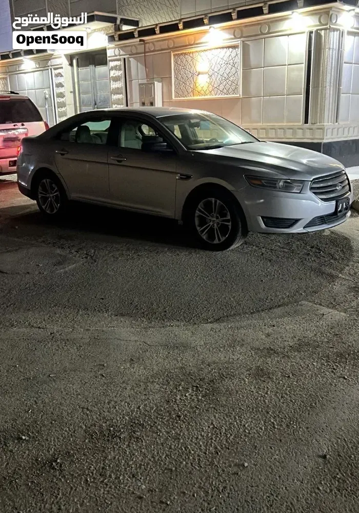 Ford Taurus 2013 photo 4