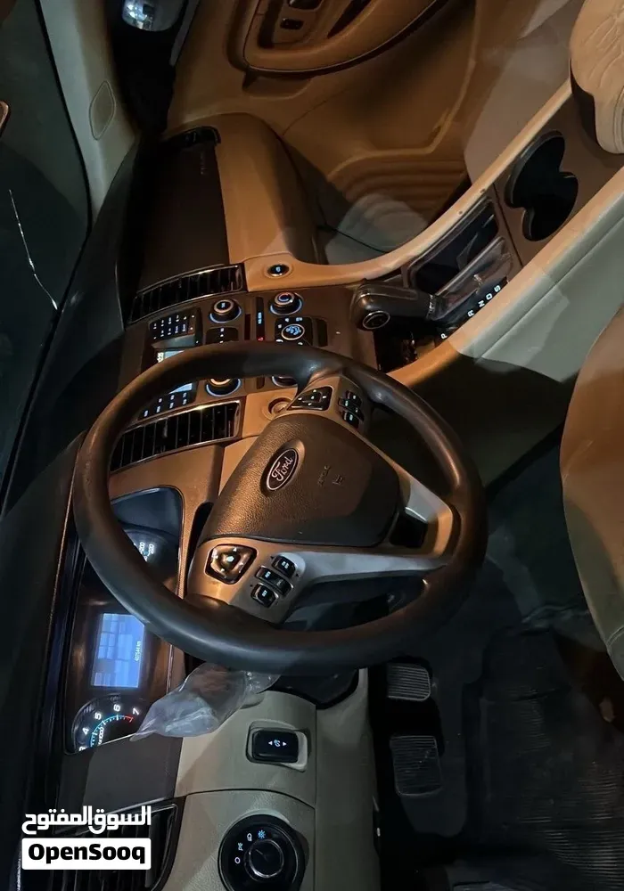 Ford Taurus