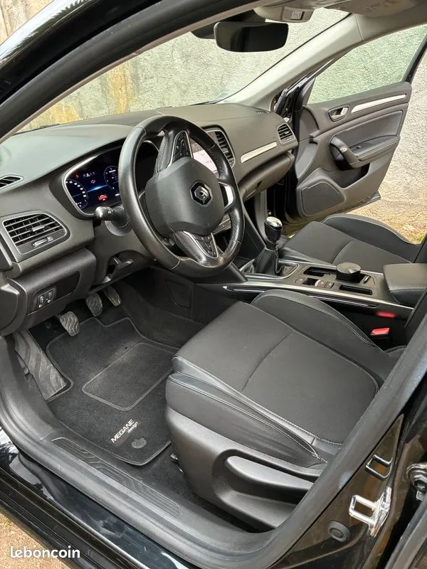 Renault Megane 2021 photo 5