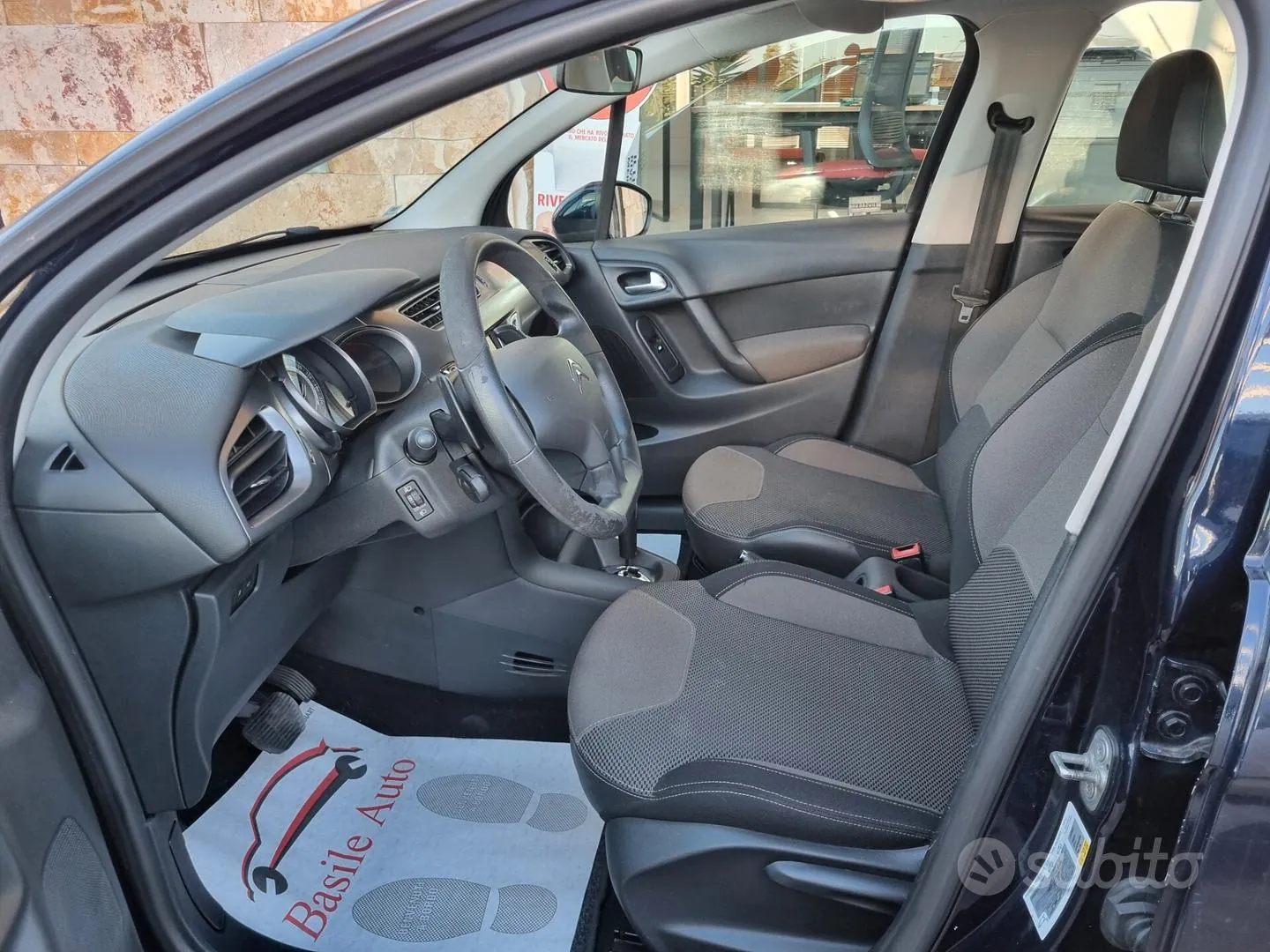 Citroen C3 2013 photo 4