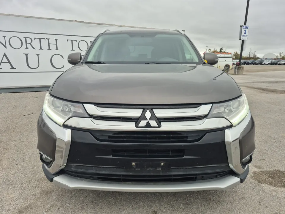 Mitsubishi Outlander 2016 photo 2