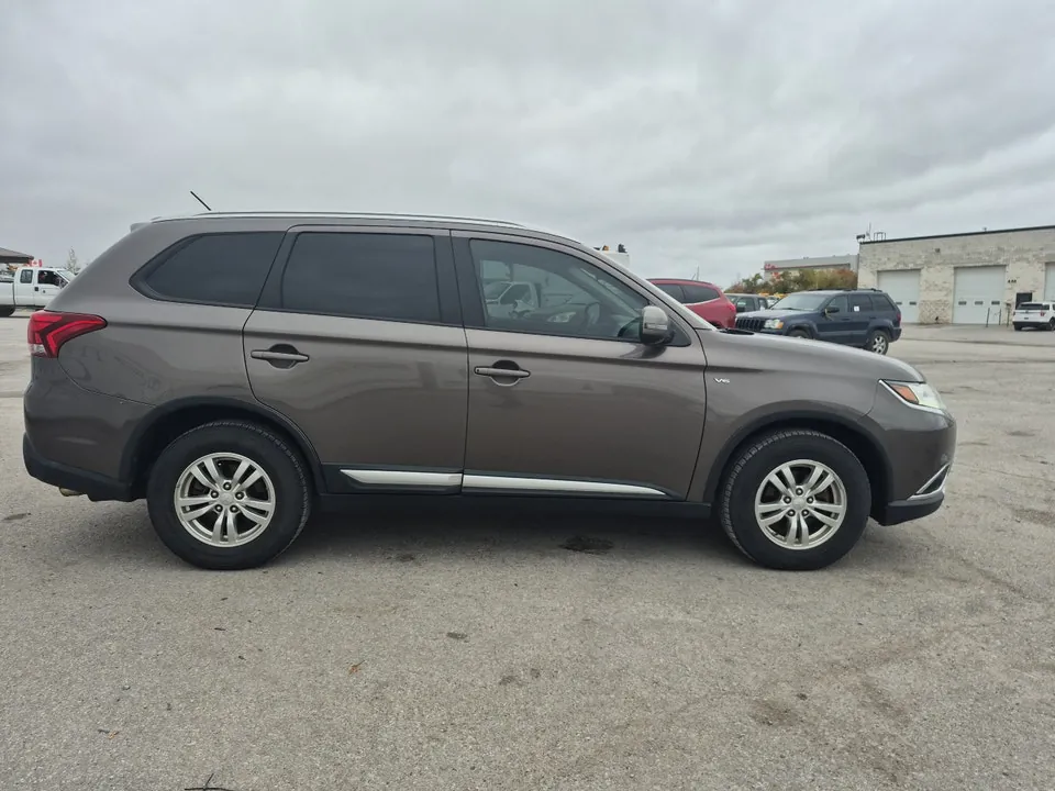 Mitsubishi Outlander 2016 photo 4