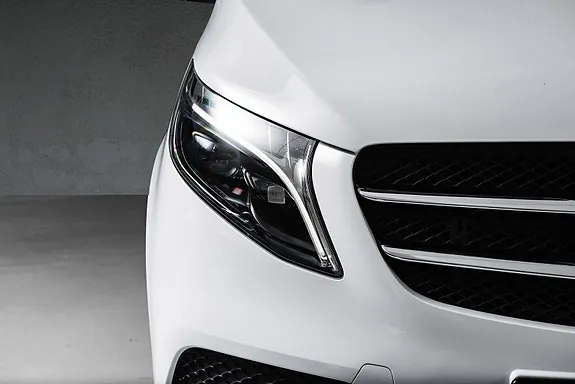 Mercedes-Benz V250 D 2023 photo 4