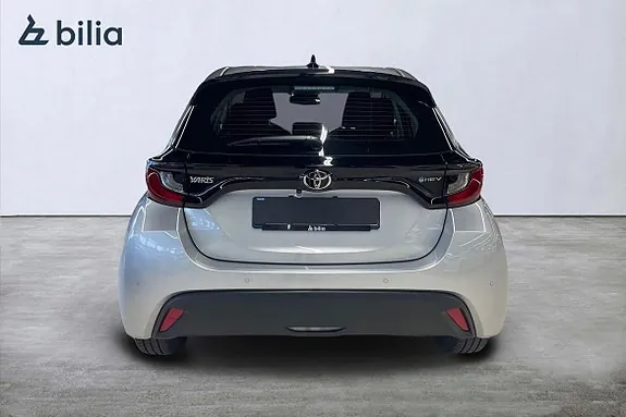Toyota Yaris 2025 photo 5