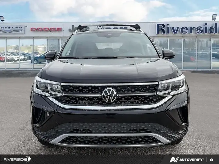 Volkswagen Taos 2024 photo 2