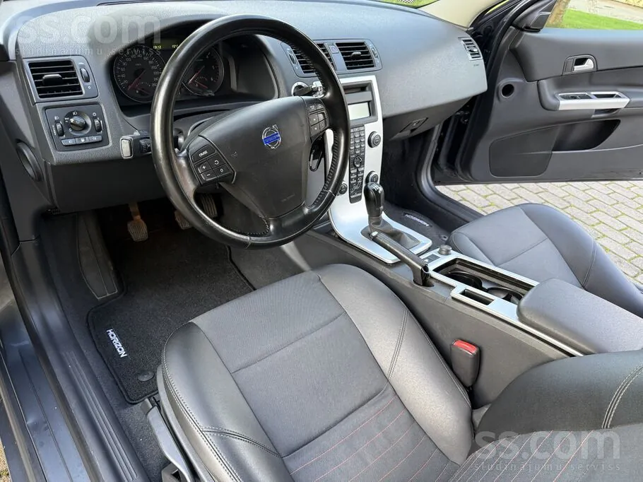 Volvo C30 2010 photo 5