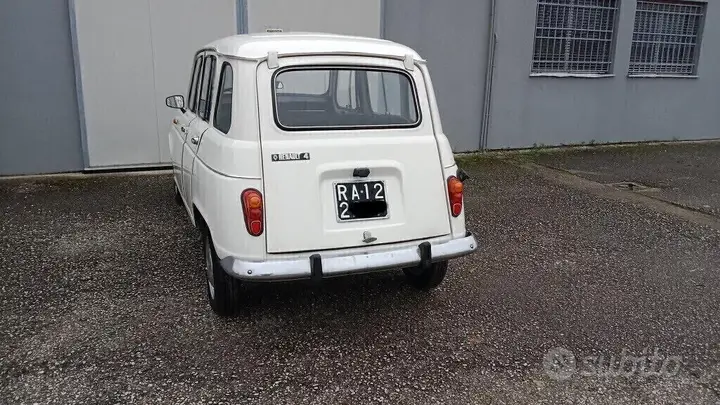 Renault R4 1960 photo 5