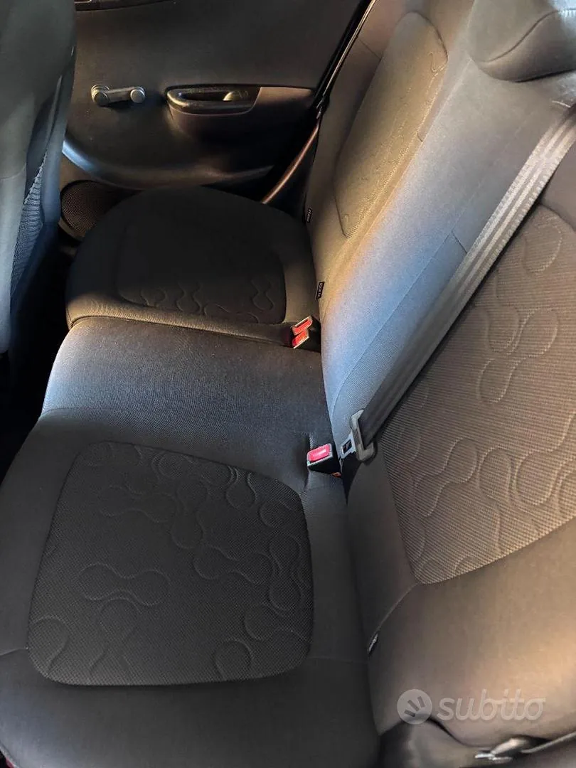 Hyundai I20 2012 photo 5