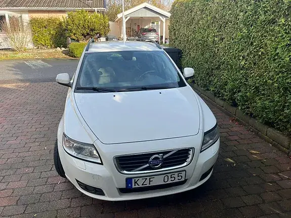 Volvo V50 2011 photo 3