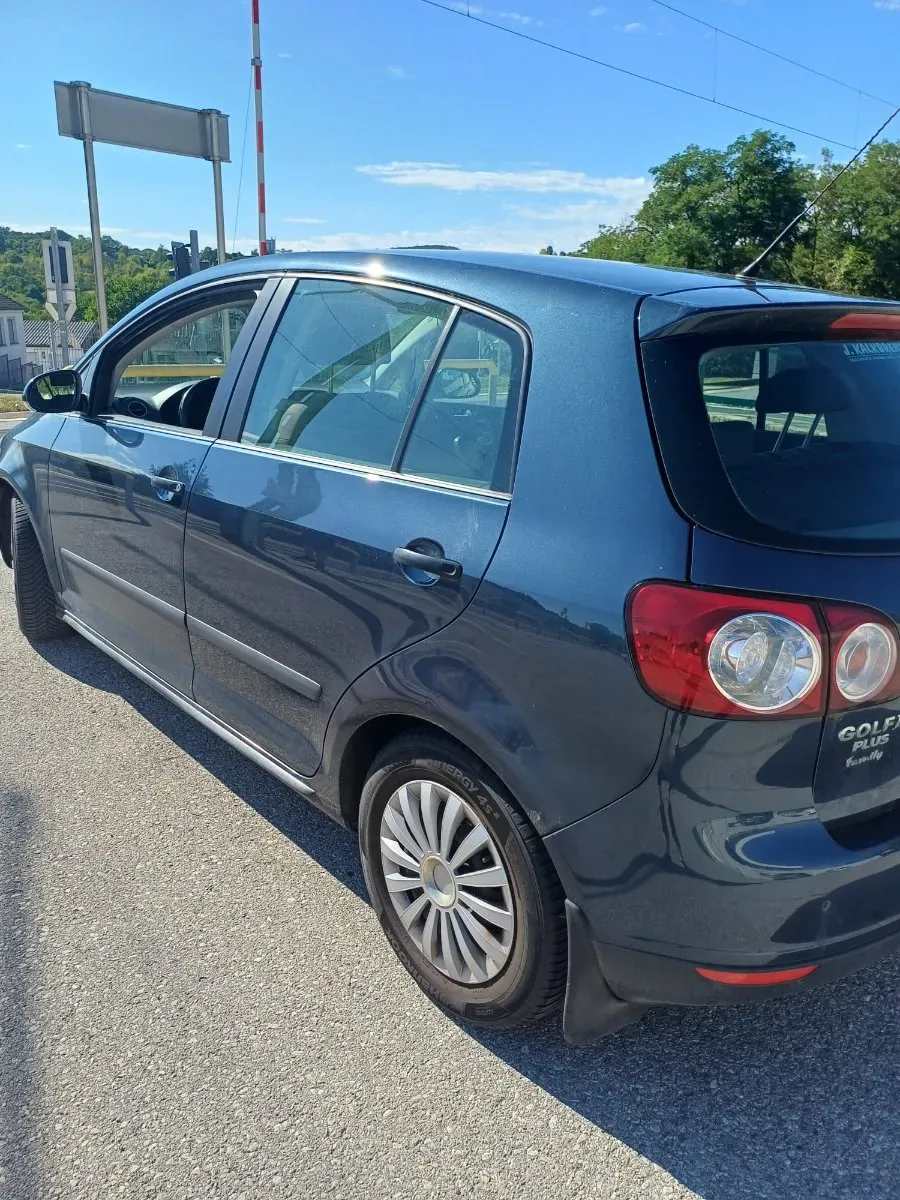 Volkswagen Golf 2006 photo 3