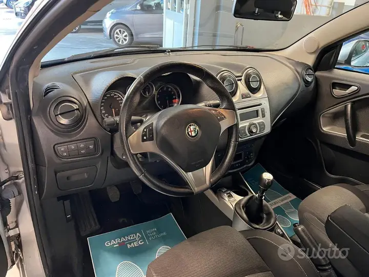 Alfa Romeo Mito 2012 photo 5