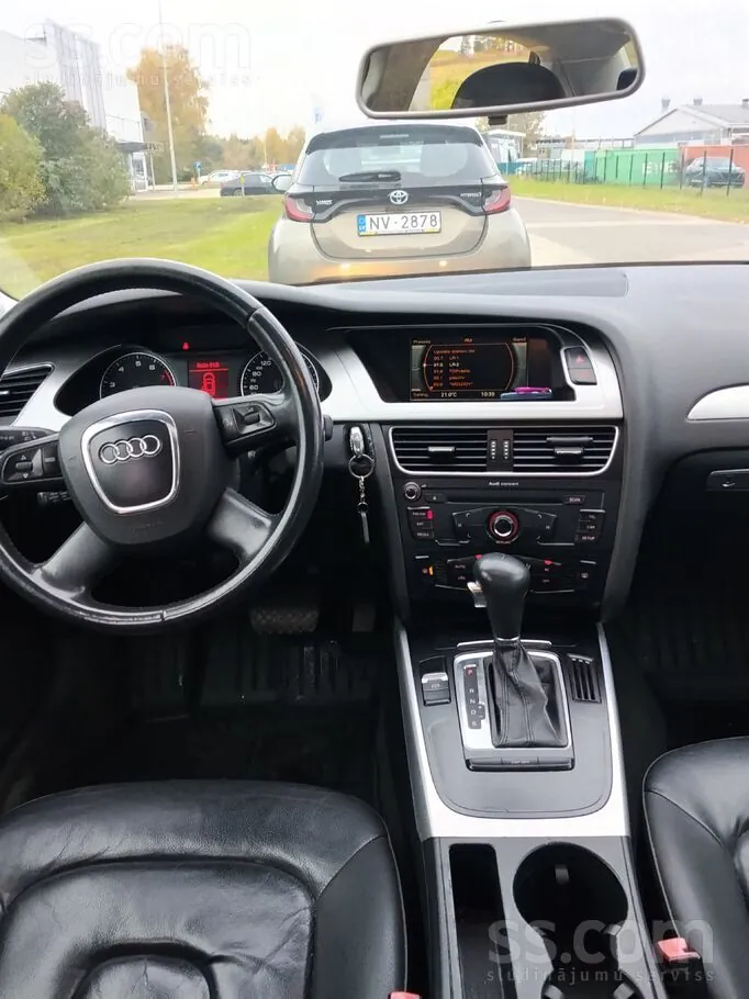 Audi A4 2009 photo 5