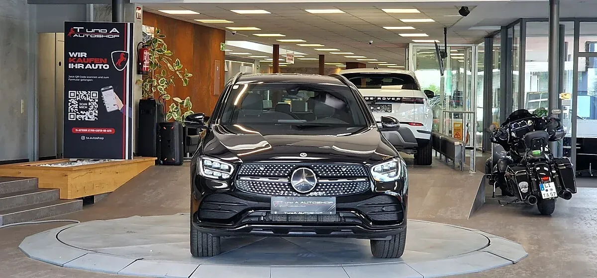 Mercedes-Benz Glc-Class 2022 photo 2