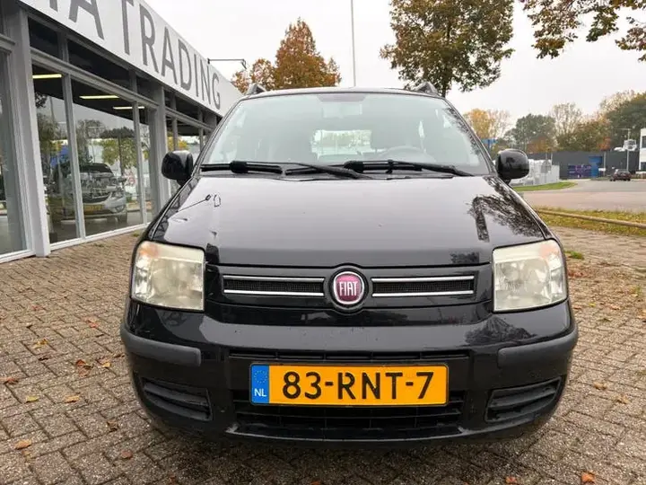 Fiat Panda 2011 photo 2